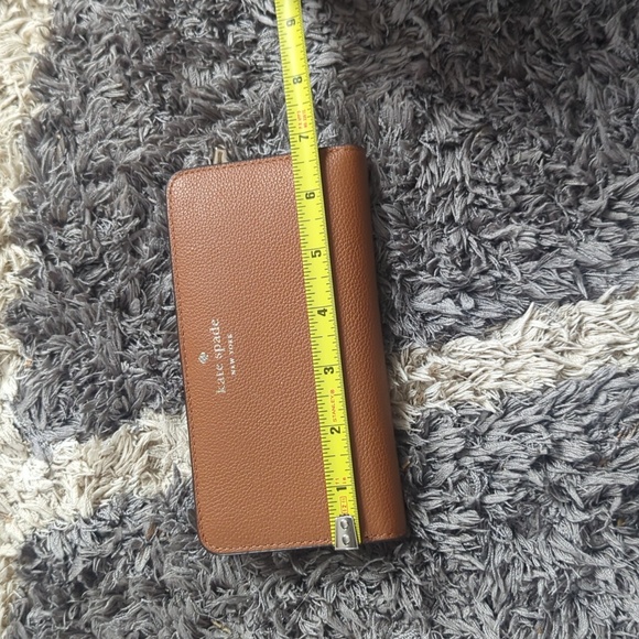 Kate Spade Bailey Peppled Leather Large Warm Gingerbread Brown Wallet - Picture 2 of 9